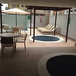 Everest Flat Service